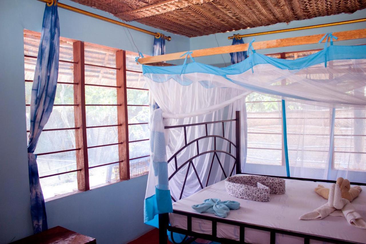 Bed and Breakfast Afro Whale Shark Safari à Kilindoni Extérieur photo